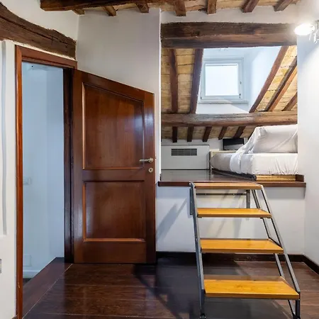 The Attico: View Of * Ρώμη